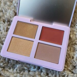 Kylie Cosmetics Kendall Blush and Highlighter Cheek Quad